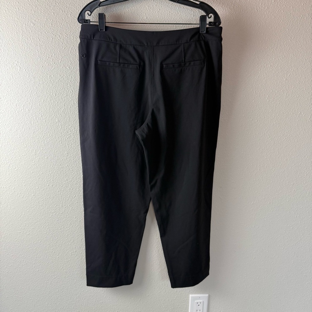 Lululemon Tapered-Leg Mid-Rise Pant 7/8 Length Luxtreme Black Women’s Large - Picture 8 of 11